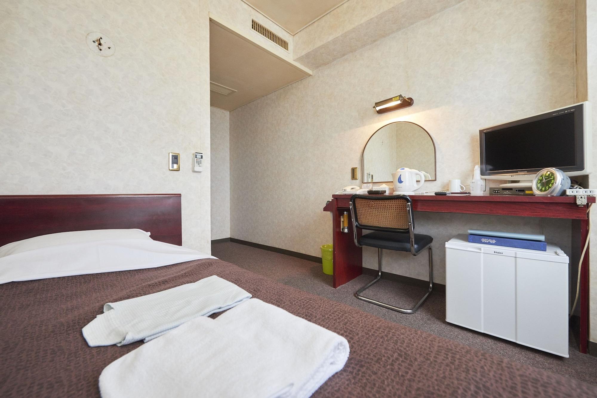 Select Inn Йонезава Екстериор снимка